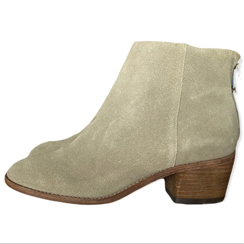 NWT Matt Bernson Beige Suede ankle boots Boho Booties Size 8 - Picture 5 of 15